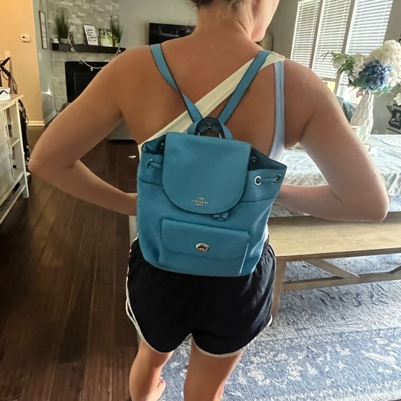 COACH Logo Backpack Backpack daypack Backpack leather Light blue
F37621 Women - Picture 3 of 6